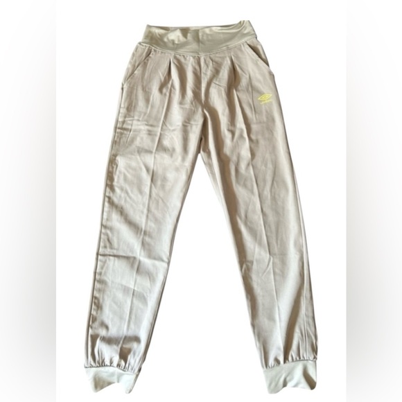 GIRLS CLOTHING BUNDLE SIZE 10/12 FLARED LEGGINGS GRINCH PJS ROOTS JOGGERS UMBRO - Picture 11 of 15